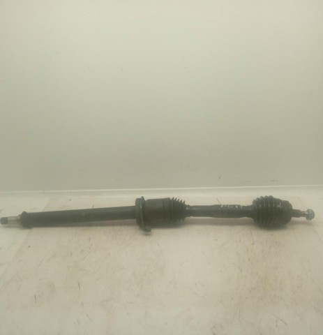 A1683604672 Mercedes