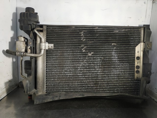 Chłodnica silnika A1685000202 MERCEDES
