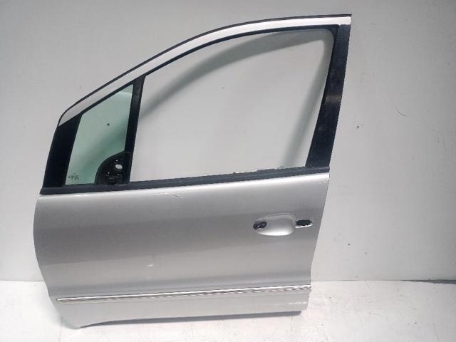 Drzwi przednie lewe A1687201305 MERCEDES