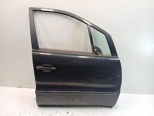 Drzwi przednie prawe A1687202005 MERCEDES