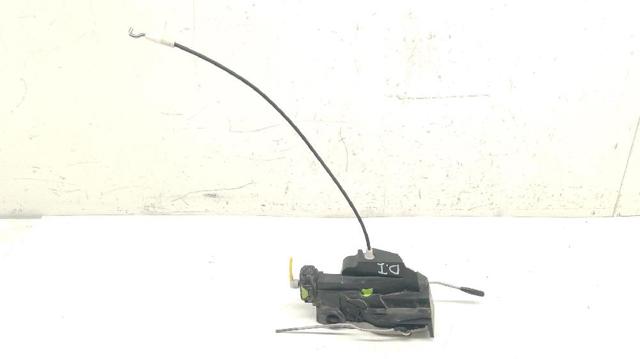 Zamek drzwi przednich prawych A1687202235 MERCEDES