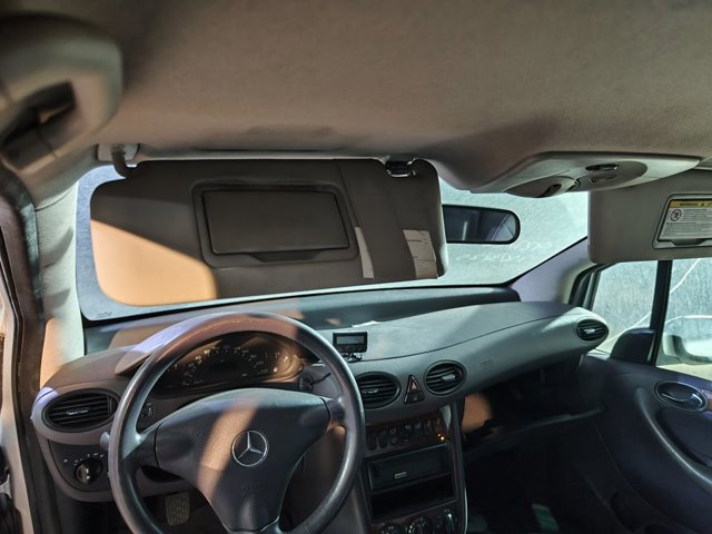 Osłona przeciwsłoneczna A1688100110 MERCEDES