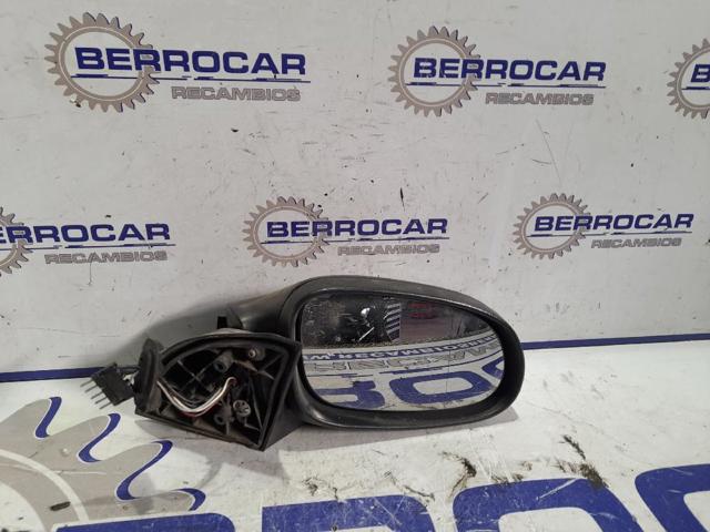 Lusterko wsteczne prawe A1688100276 MERCEDES