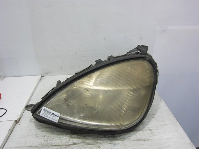 Reflektor lewy A1688200161 MERCEDES