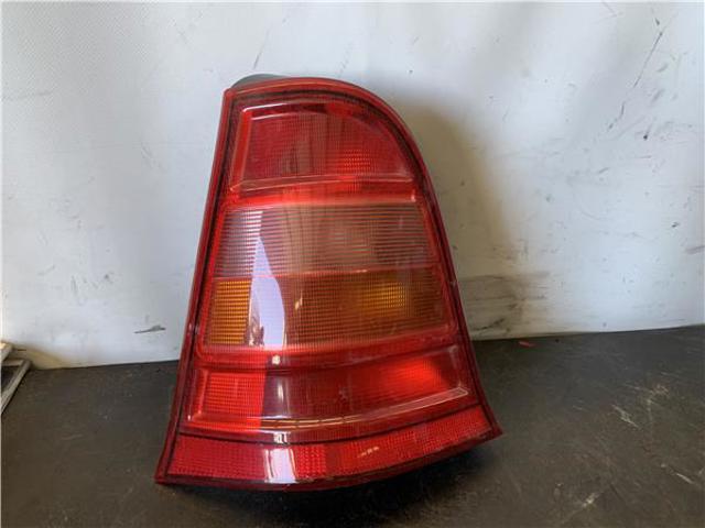 Lampa zespolona tylna lewa A1688200164 MERCEDES