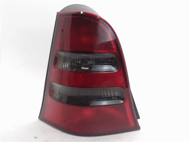 Lampa zespolona tylna lewa A1688200164 MERCEDES