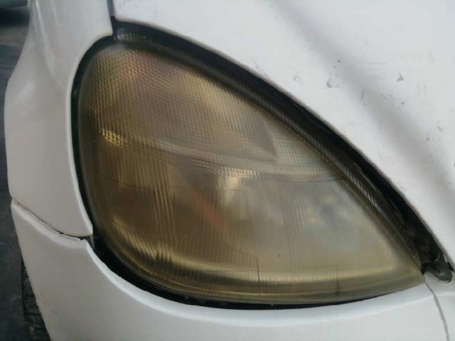 Reflektor prawy A1688200261 MERCEDES