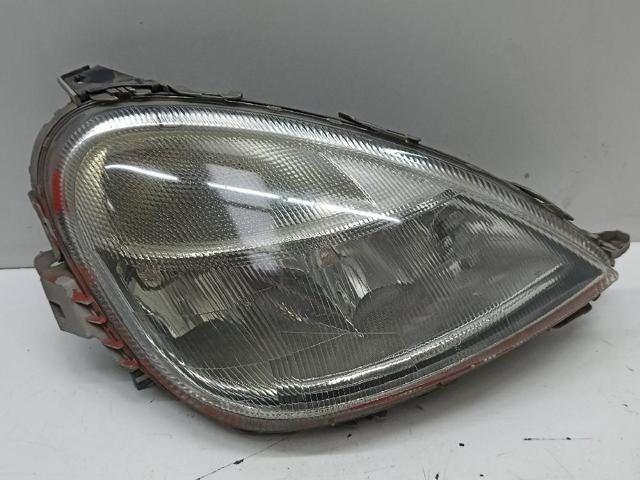 Reflektor prawy A1688200261 MERCEDES