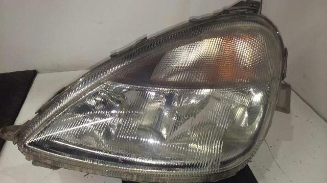 Reflektor lewy A1688200961 MERCEDES