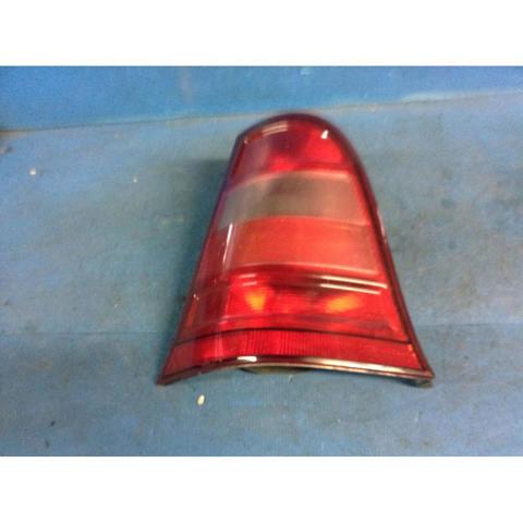 Lampa zespolona tylna lewa A1688200964 MERCEDES