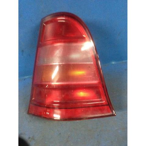 Lampa zespolona tylna lewa A1688200964 MERCEDES
