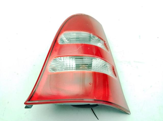 Lampa zespolona tylna prawa A1688202864 MERCEDES