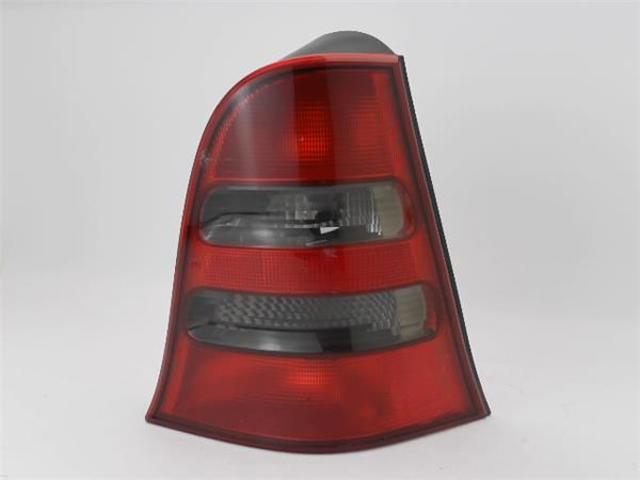 Lampa zespolona tylna prawa A1688203064 MERCEDES