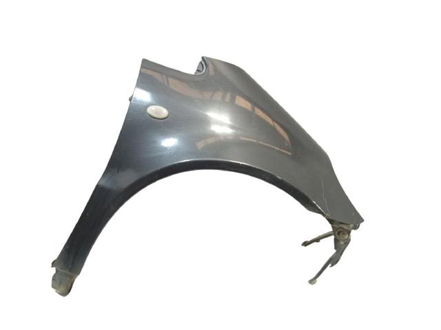 Błotnik przedni prawy A1688800818 MERCEDES