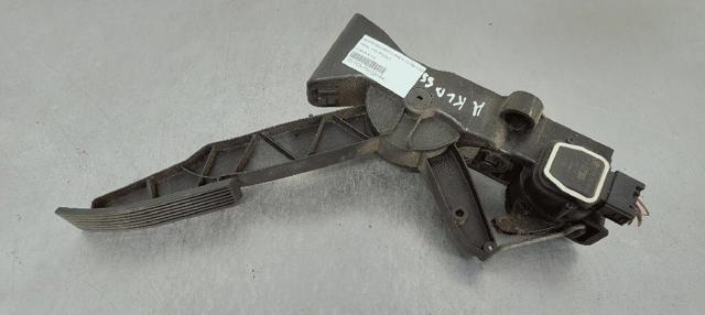 Pedał przyspieszenia (gazu) A1693000104 MERCEDES