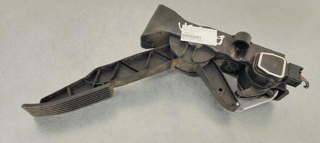 Pedał przyspieszenia (gazu) A1693000104 MERCEDES