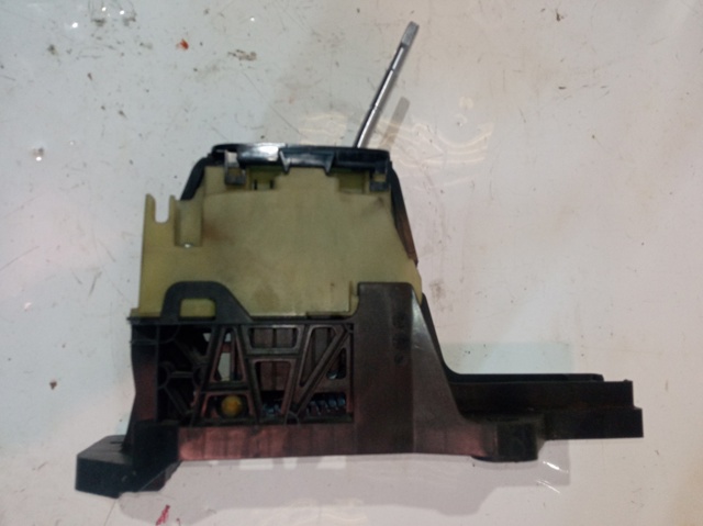 Mechanizm zmiany biegów (cięgno) A1693701009 MERCEDES