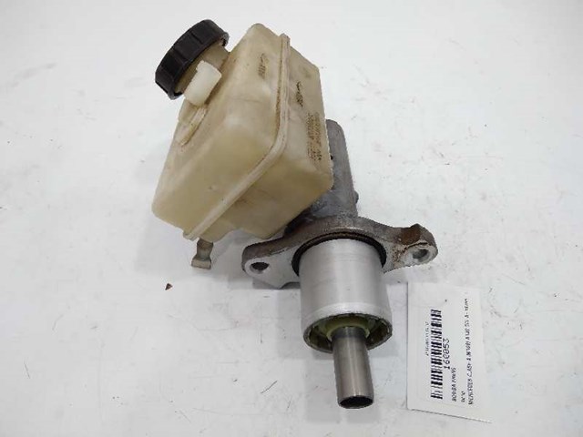 Zbiorniczek głównego cylindra hamulcowego (płynu hamulcowego) A1694300202 MERCEDES