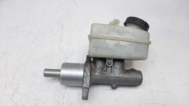 Zbiorniczek głównego cylindra hamulcowego (płynu hamulcowego) A1694300202 MERCEDES