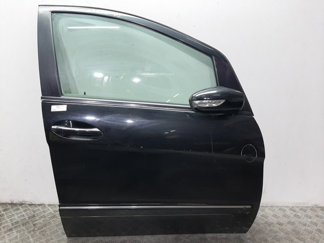 Drzwi przednie prawe A1697200605 MERCEDES