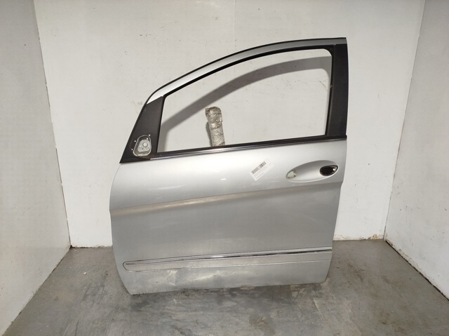 Drzwi przednie lewe A1697202505 MERCEDES