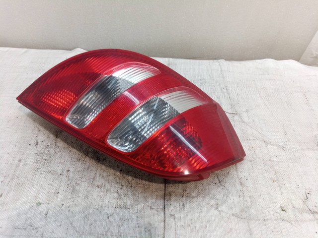 Lampa zespolona tylna lewa A1698200364L MERCEDES