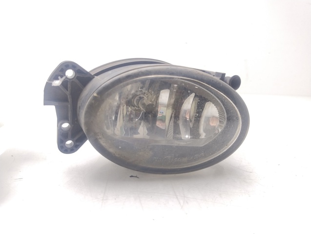 Lampa przeciwmgielna lewa A1698201556 MERCEDES