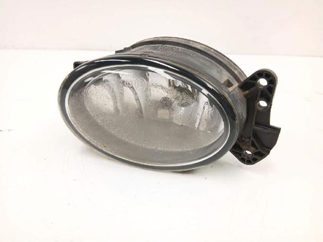 Lampa przeciwmgielna lewa A1698201556 MERCEDES