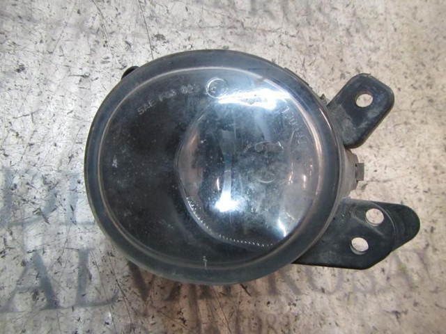 Lampa przeciwmgielna lewa A1698201556 MERCEDES