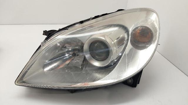 Reflektor lewy A1698201761 MERCEDES