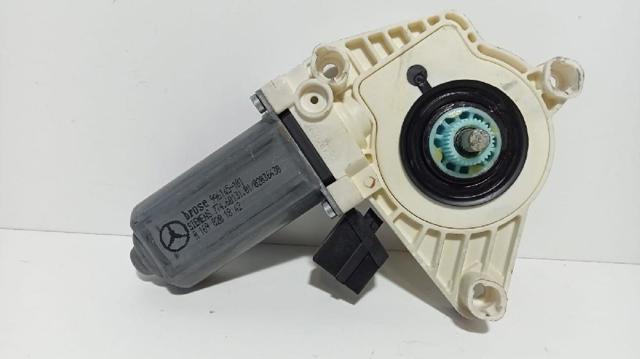 Mechanizm podnoszenia szyby drzwi przednich prawych A1698201842 MERCEDES