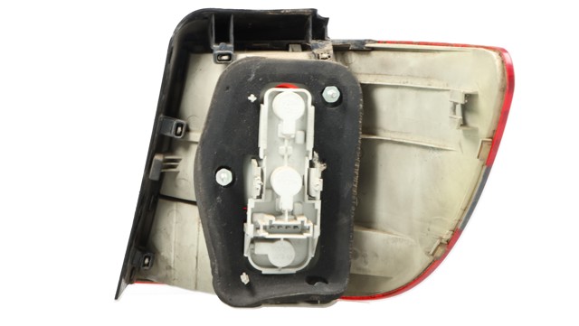 Lampa zespolona tylna lewa zewnętrzna A1698202564 MERCEDES