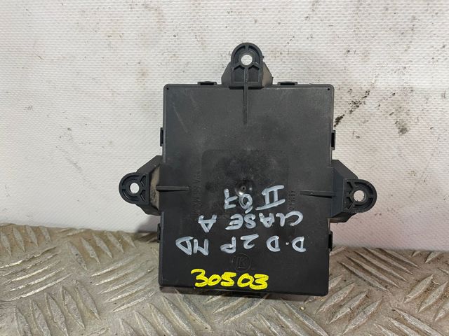 Mechanizm podnoszenia szyby drzwi przednich prawych A1698207226 MERCEDES