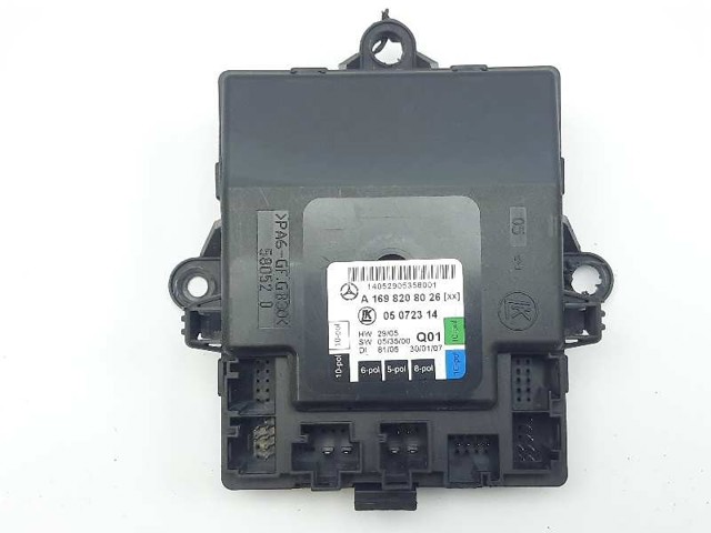 Mechanizm podnoszenia szyby drzwi przednich prawych A1698208026 MERCEDES