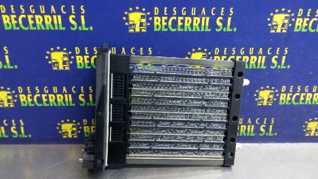 Podgrzewacz elektryczny powietrza układu ogrzewania salonu  A1698300261 MERCEDES