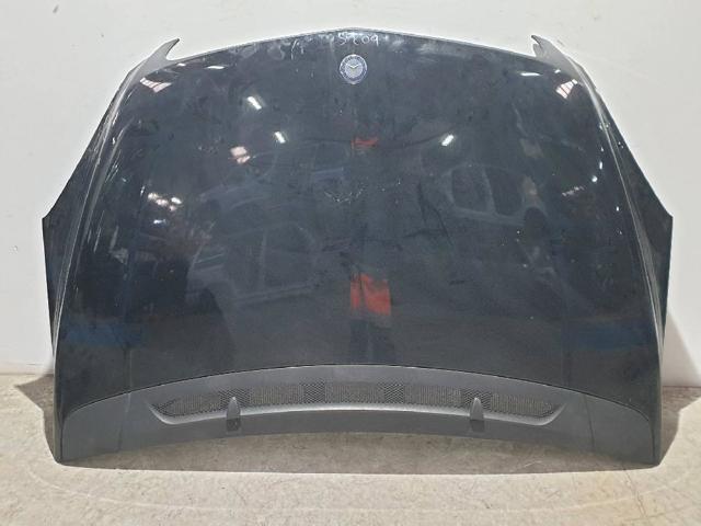Maska Mercedes B