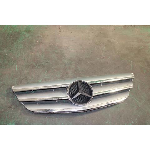 Atrapa chłodnicy A1698800883 MERCEDES