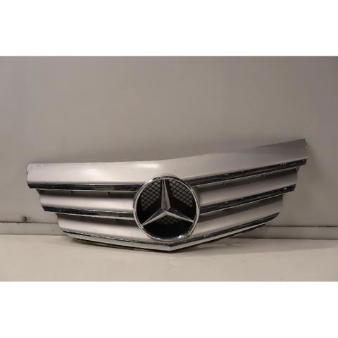 Atrapa chłodnicy A1698800883 MERCEDES