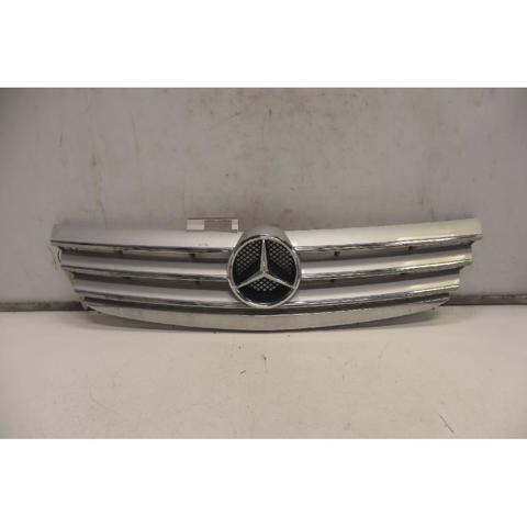 A16988009839744 Mercedes