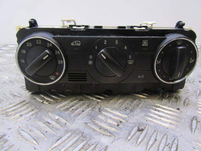 Sterownik trybów ogrzewania/klimatyzacji A1699000900 MERCEDES