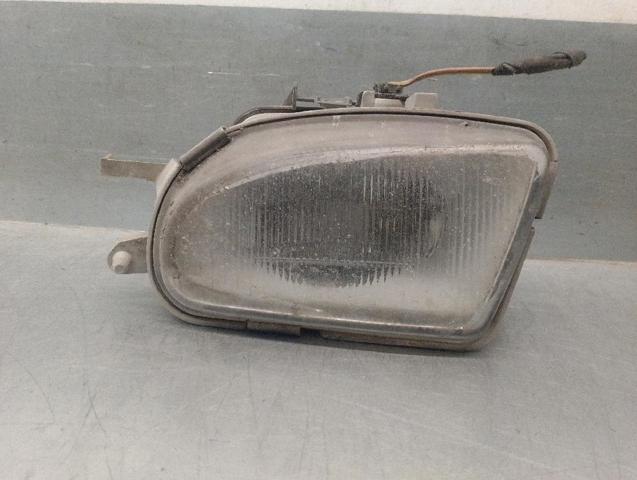 Lampa przeciwmgielna lewa A1708200156 MERCEDES