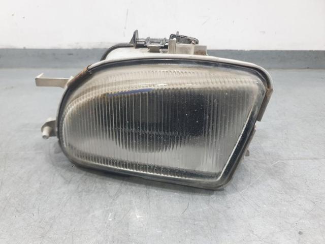 Lampa przeciwmgielna lewa A170820015664 MERCEDES