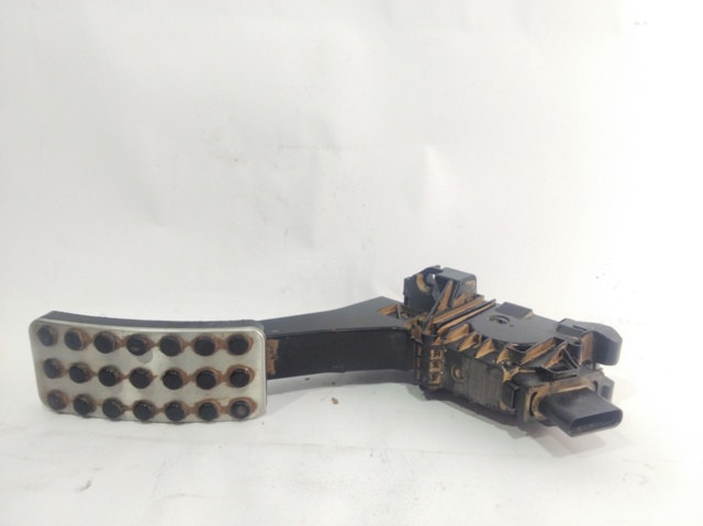 Pedał przyspieszenia (gazu) A1773001900 MERCEDES