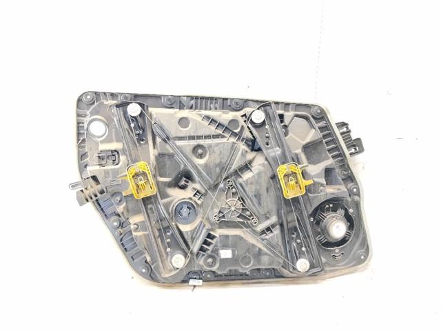 Kupić Mechanizm podnoszenia szyby drzwi przednich prawych Mercedes A  W177 w dobrej cenie