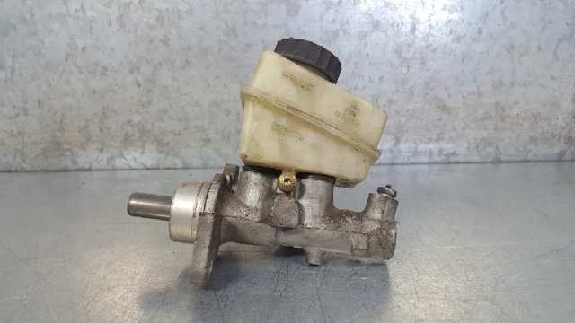 Zbiorniczek głównego cylindra hamulcowego (płynu hamulcowego) A2024300302 MERCEDES