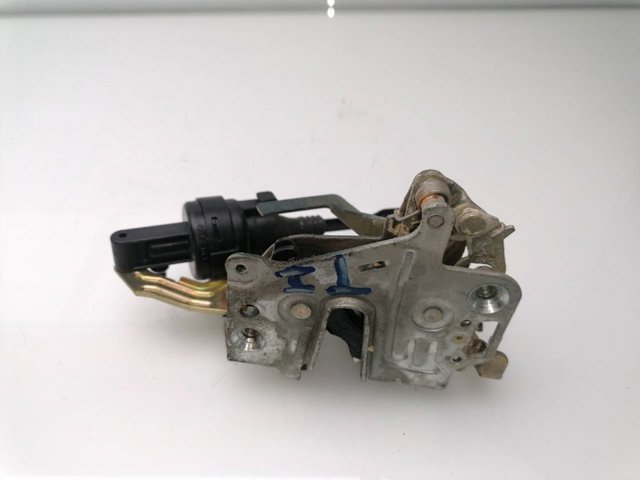 Zamek drzwi tylnych lewych A2027300535 MERCEDES