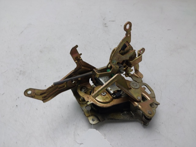 Zamek drzwi tylnych lewych A2027300535 MERCEDES