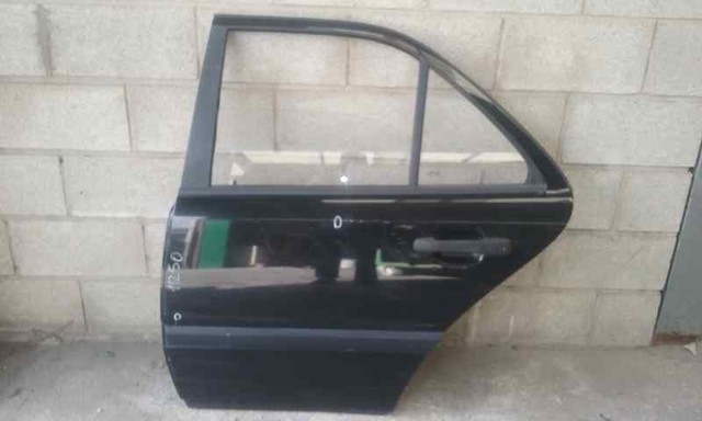 Drzwi tylne lewe do Mercedes C W202