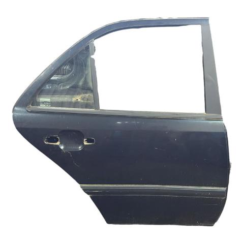 Drzwi tylne prawe A2027301205 MERCEDES