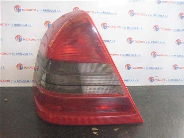 Lampa zespolona tylna lewa A2028200964 MERCEDES